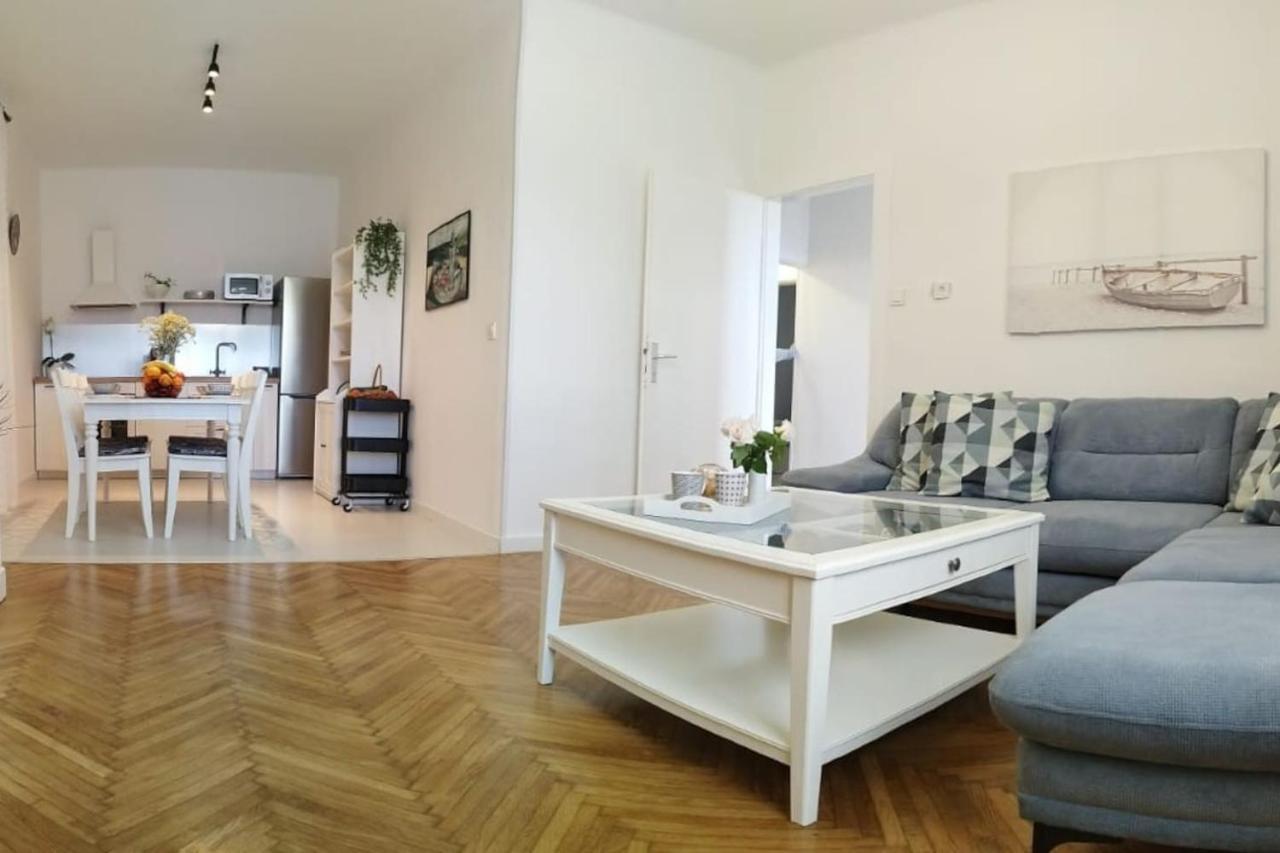 Luxury Apartment Lukas 奥瑞比克 外观 照片