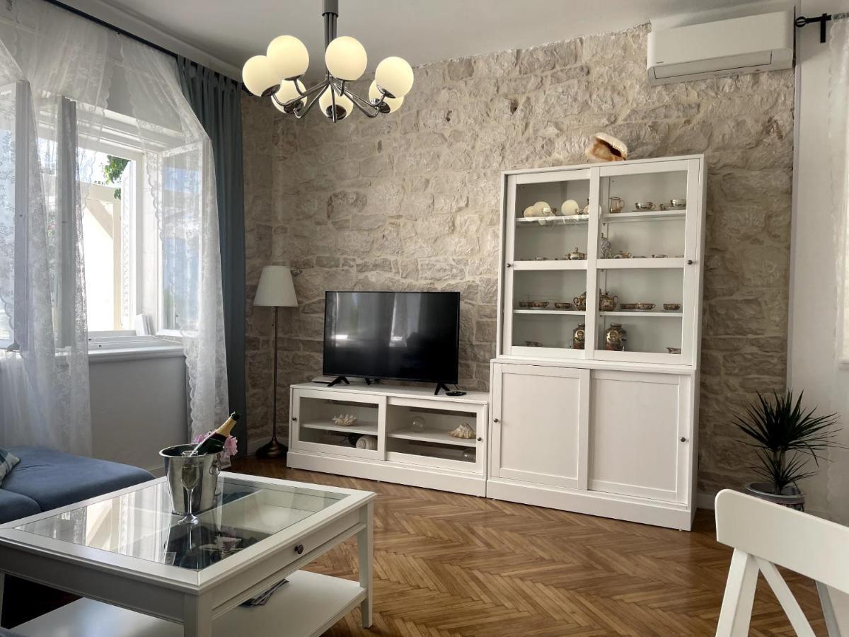 Luxury Apartment Lukas 奥瑞比克 外观 照片